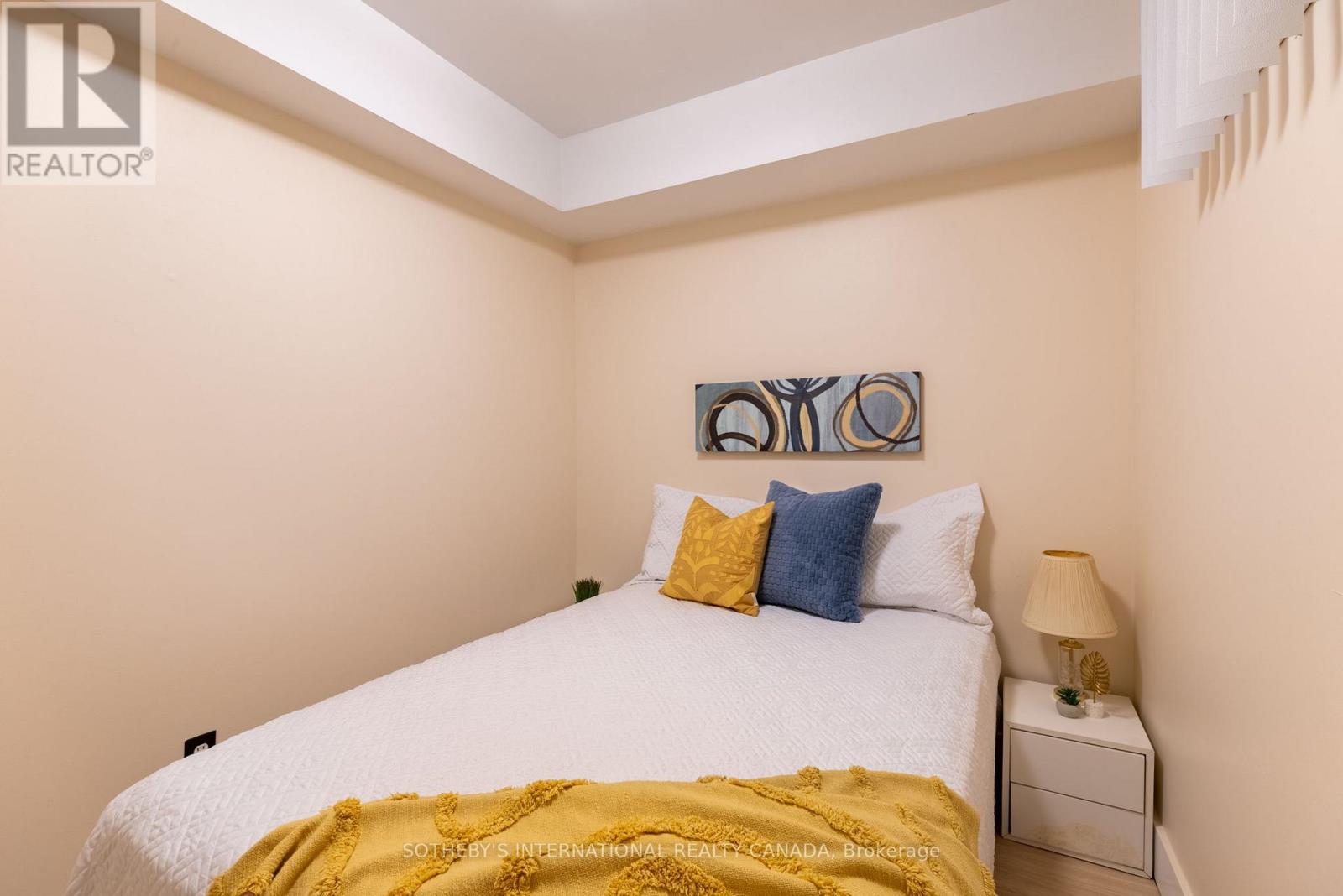 14 Beckenham Court, Toronto, Ontario  M9C 3K9 - Photo 26 - W12540682