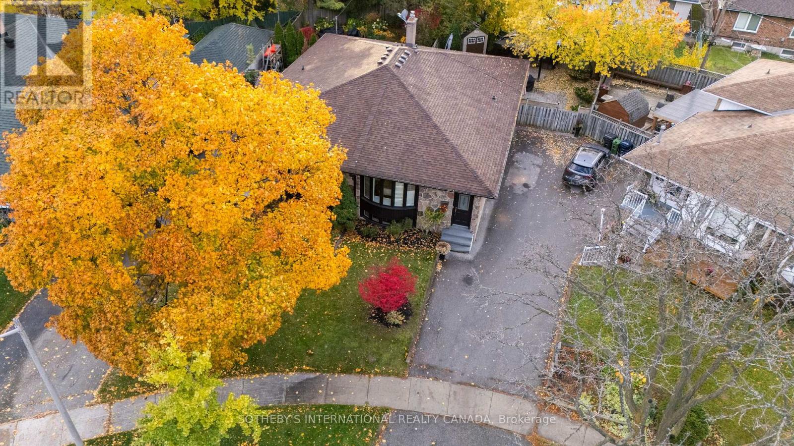 14 Beckenham Court, Toronto, Ontario  M9C 3K9 - Photo 31 - W12540682