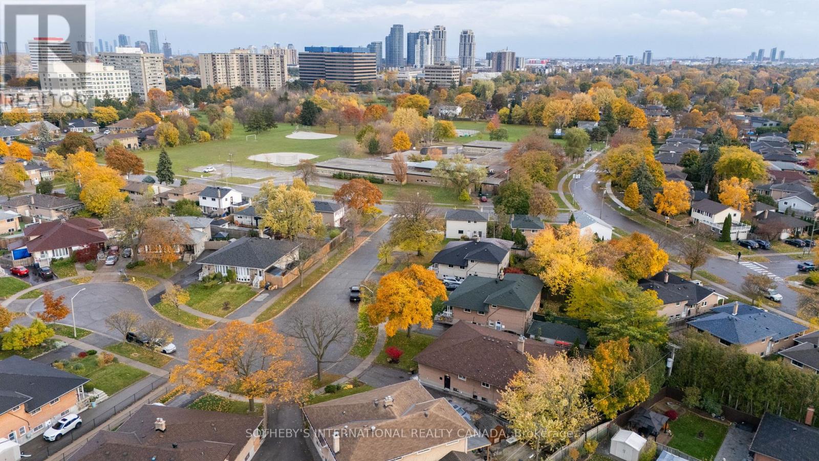 14 Beckenham Court, Toronto, Ontario  M9C 3K9 - Photo 38 - W12540682