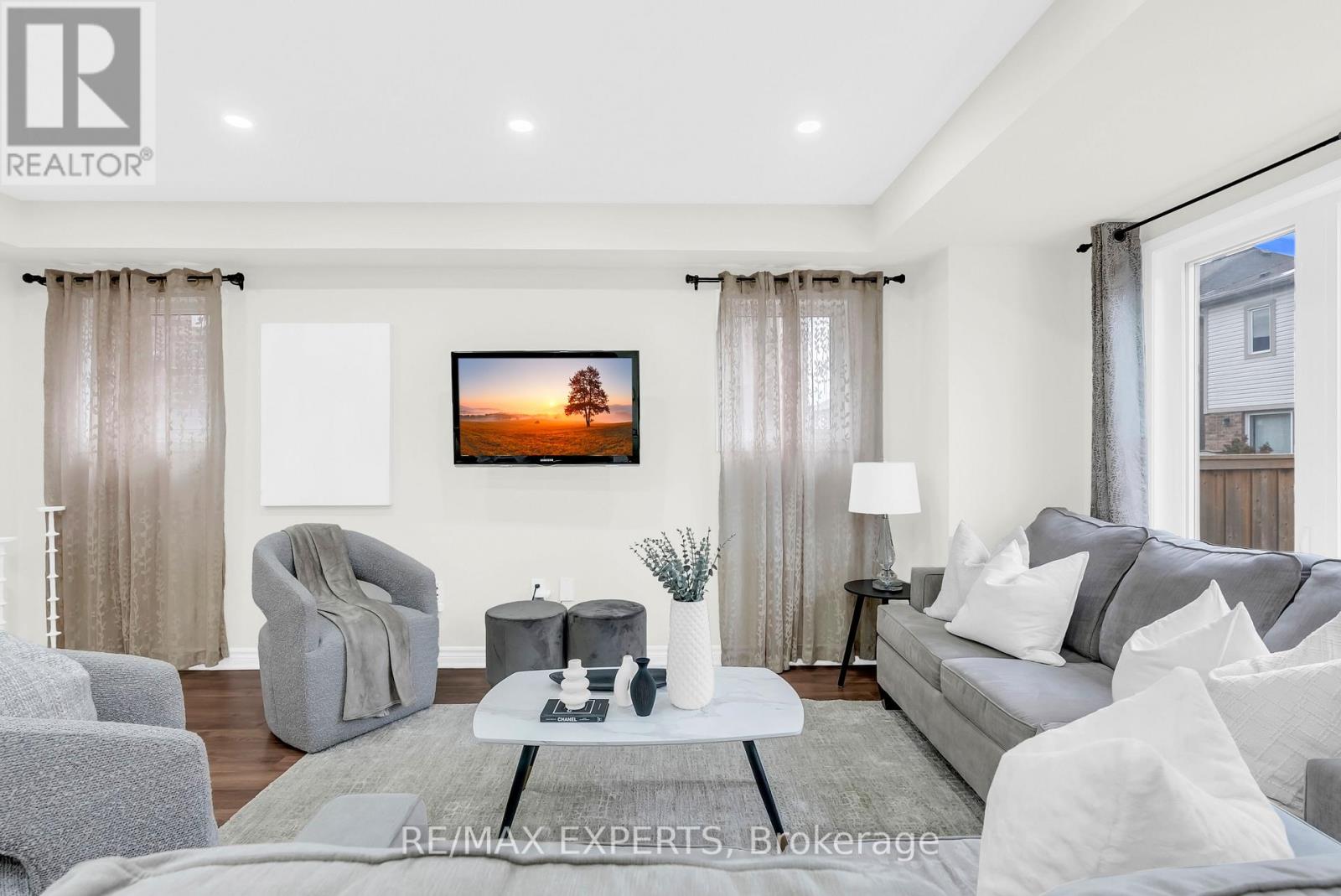 1544 Gainer Crescent, Milton, Ontario  L9T 8Y3 - Photo 10 - W12540686