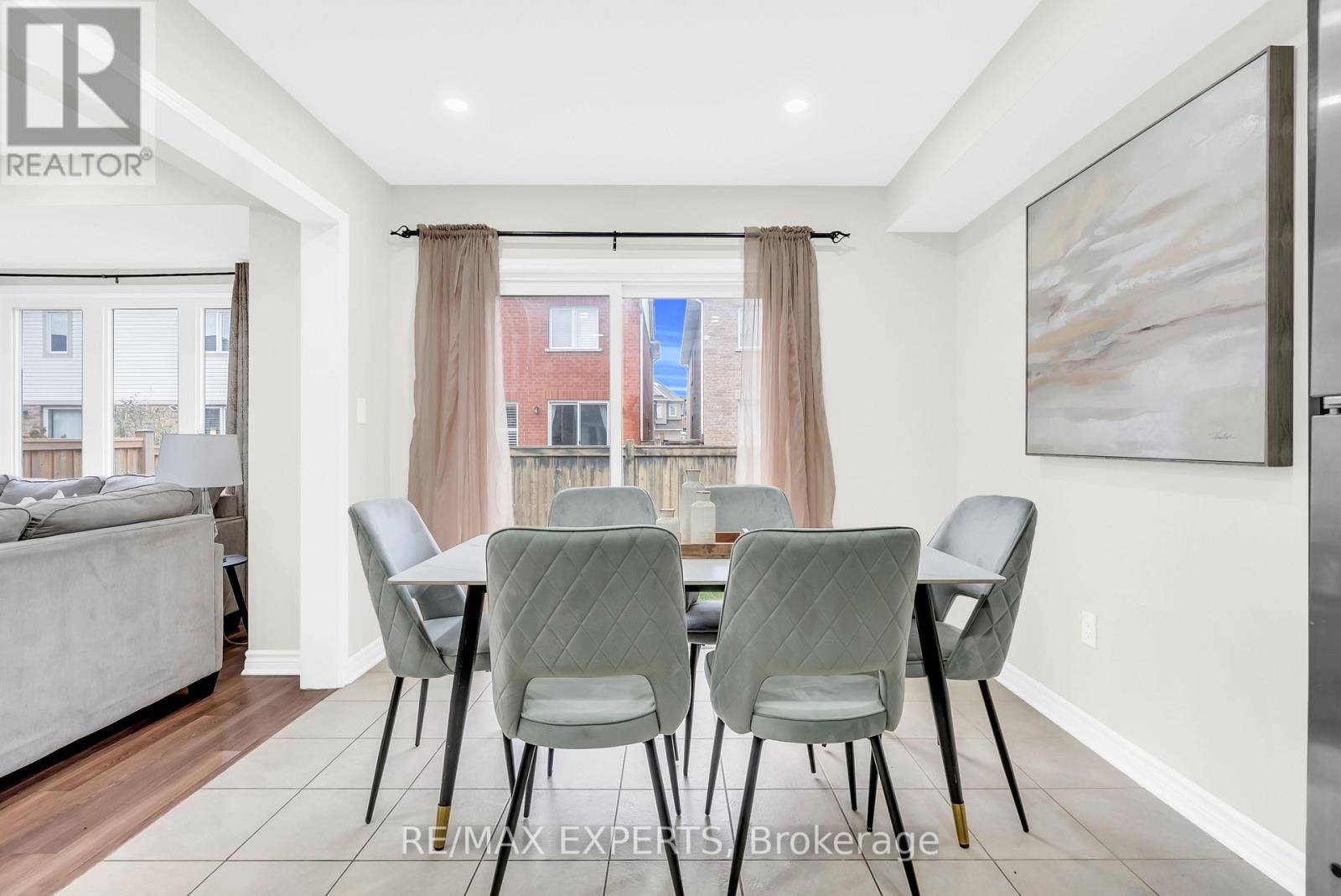 1544 Gainer Crescent, Milton, Ontario  L9T 8Y3 - Photo 16 - W12540686