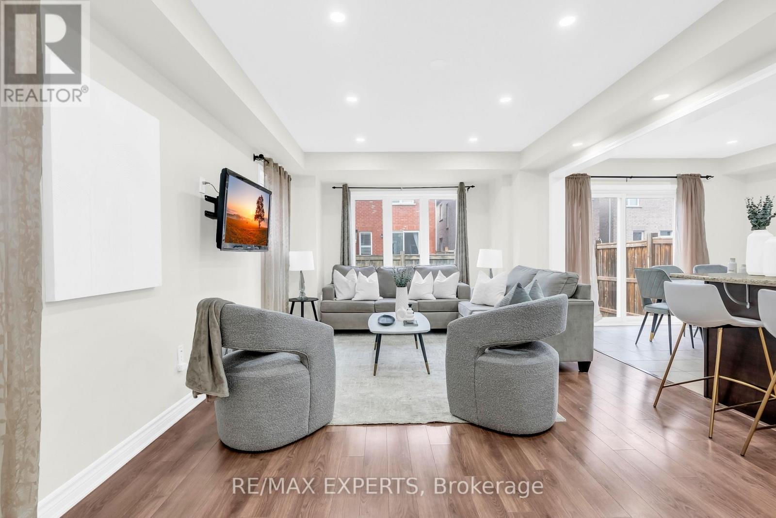 1544 Gainer Crescent, Milton, Ontario  L9T 8Y3 - Photo 8 - W12540686