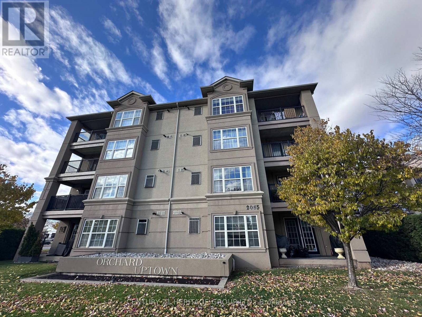 312 - 2085 Appleby Line, Burlington, Ontario  L7L 7H4 - Photo 3 - W12540692