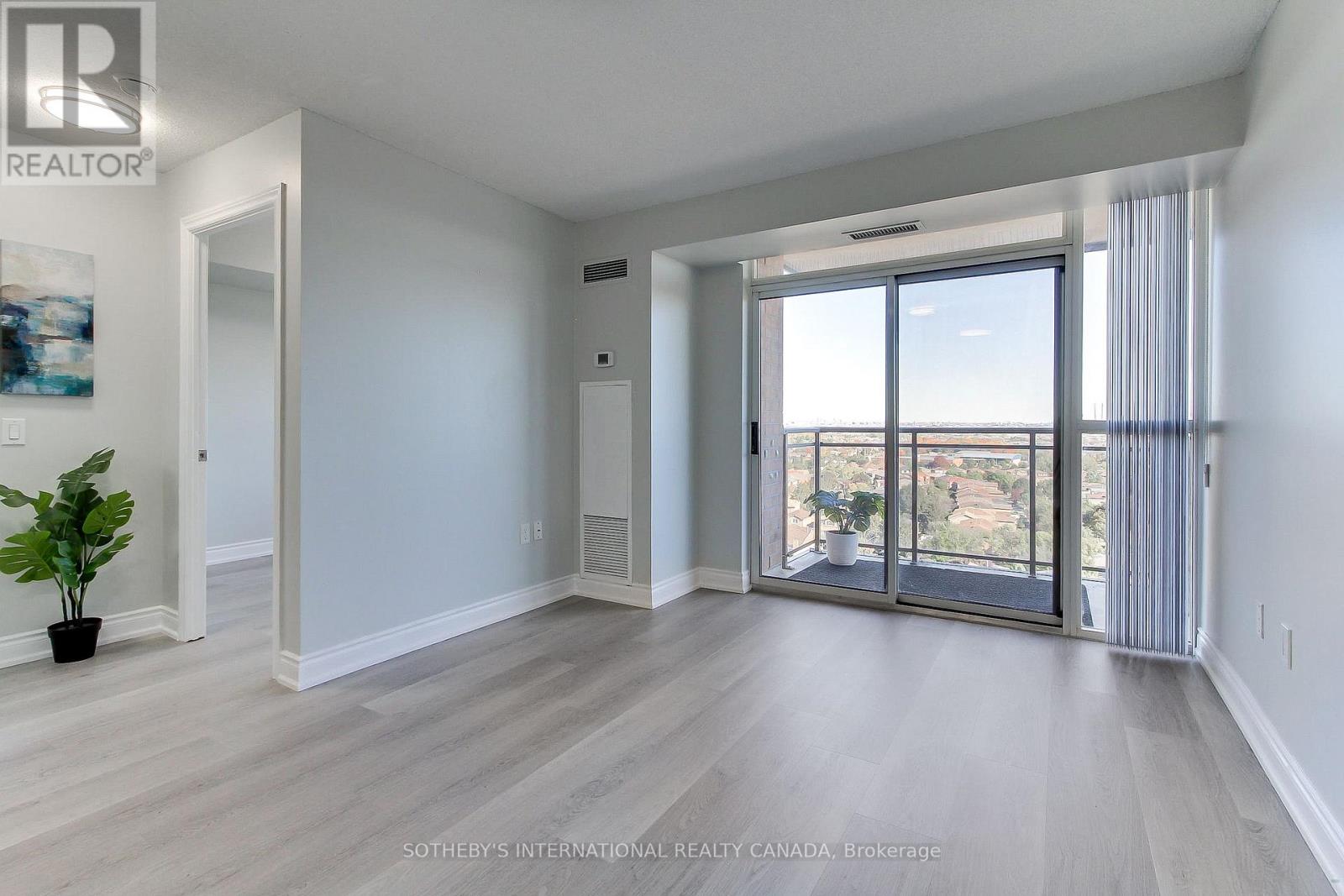 1415 - 55 Strathaven Drive, Mississauga, Ontario  L5R 4G9 - Photo 13 - W12540698