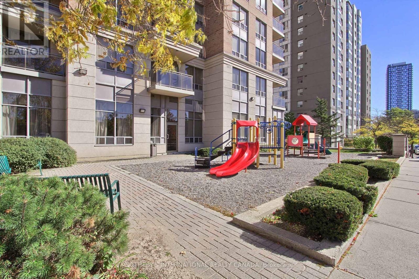 1415 - 55 Strathaven Drive, Mississauga, Ontario  L5R 4G9 - Photo 29 - W12540698