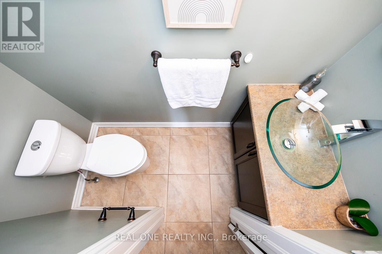 1254 Jezero Crescent, Oakville, Ontario  L6H 0B5 - Photo 22 - W12540700