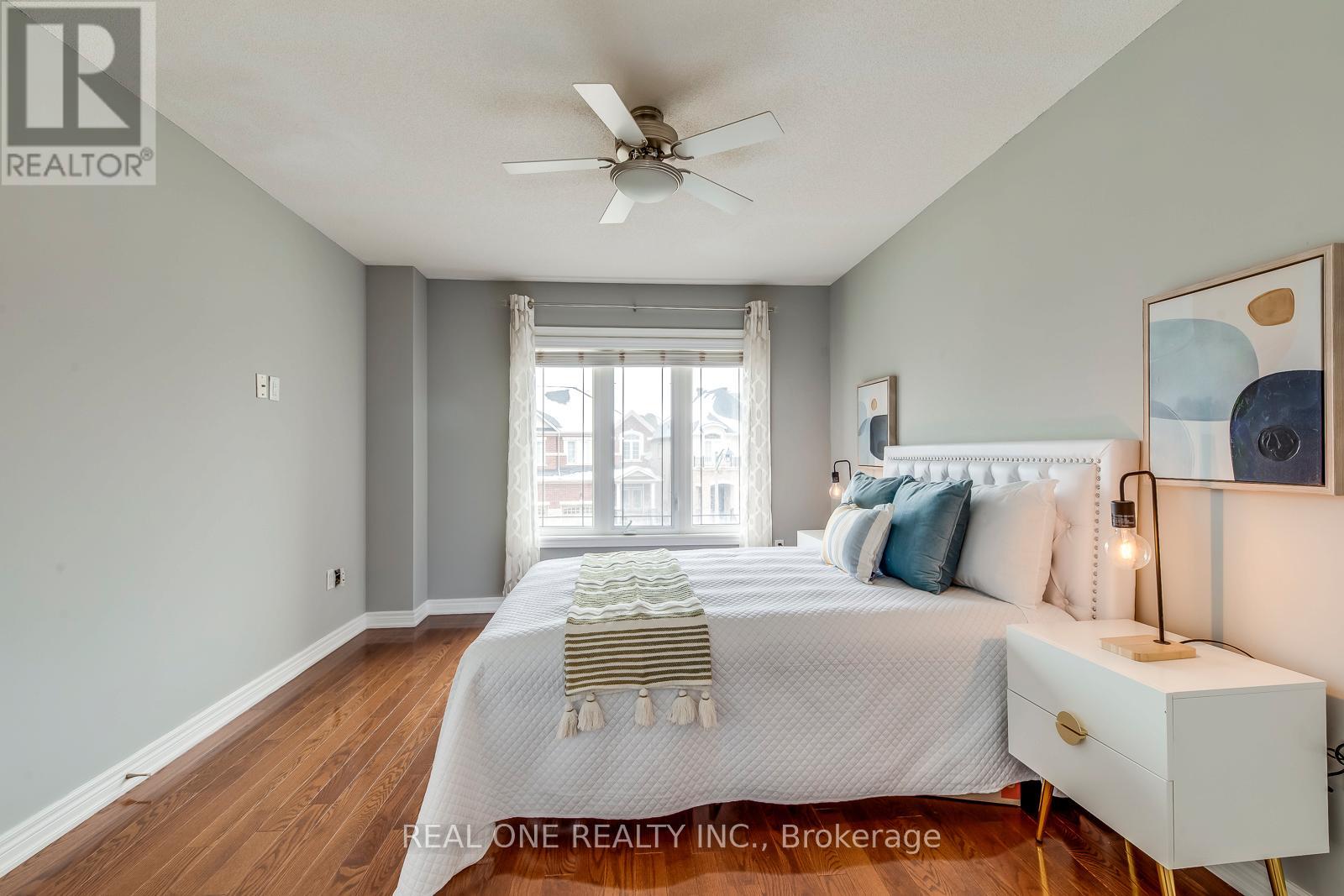 1254 Jezero Crescent, Oakville, Ontario  L6H 0B5 - Photo 38 - W12540700