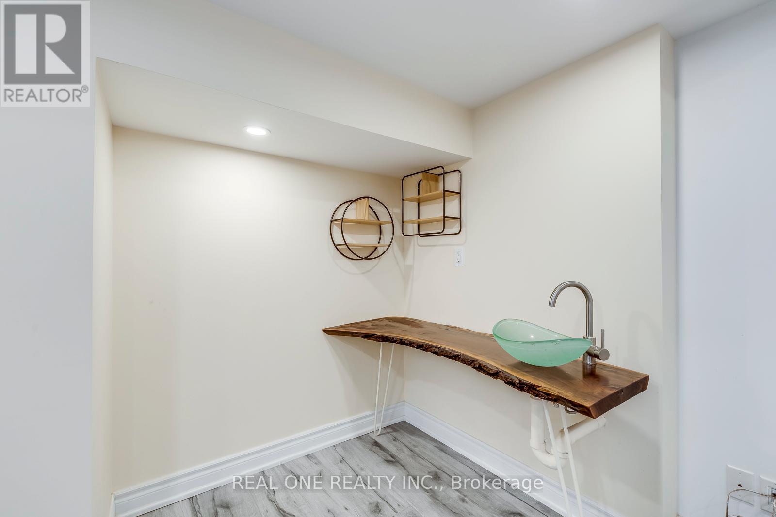 1254 Jezero Crescent, Oakville, Ontario  L6H 0B5 - Photo 44 - W12540700