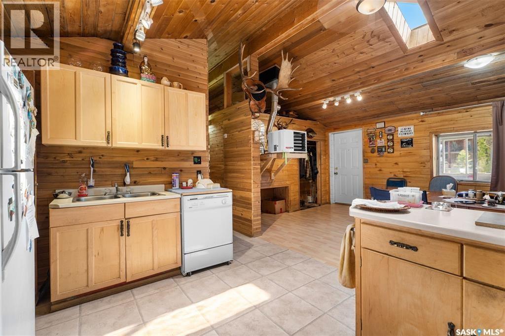 12 Lakeview Drive, Northern Admin District, Saskatchewan  S0J 1W0 - Photo 4 - SK016785