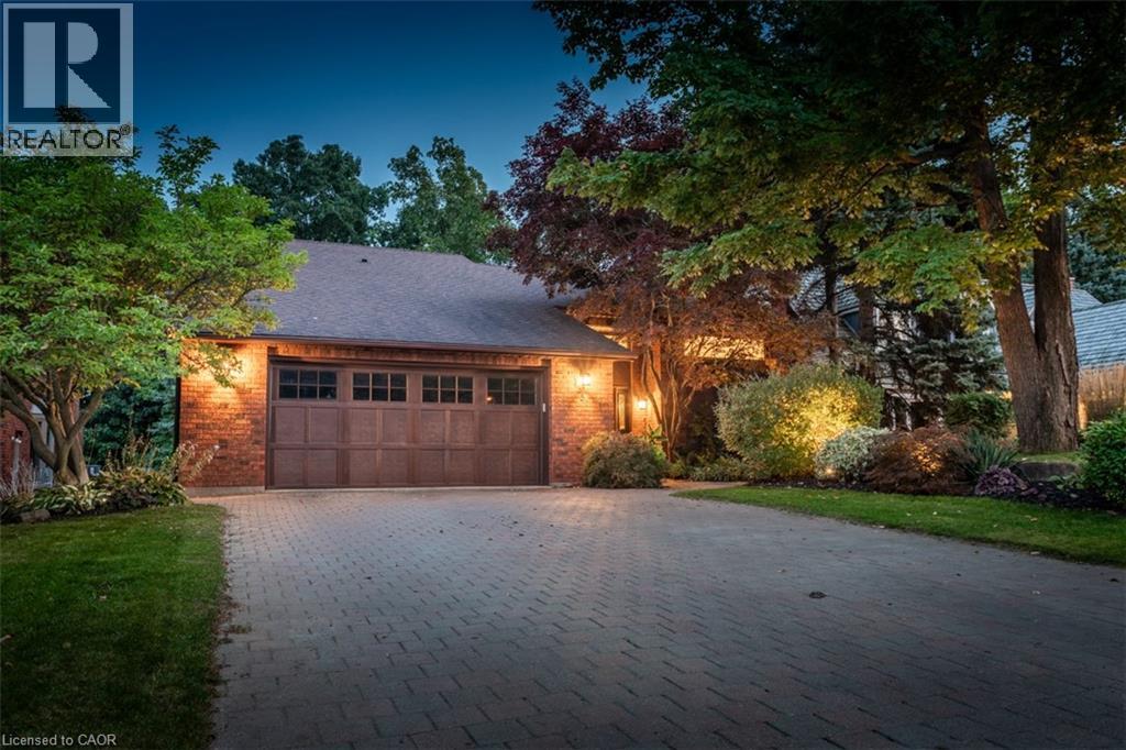 1351 Hazelton Boulevard, Burlington, Ontario  L7P 4T9 - Photo 2 - 40739722