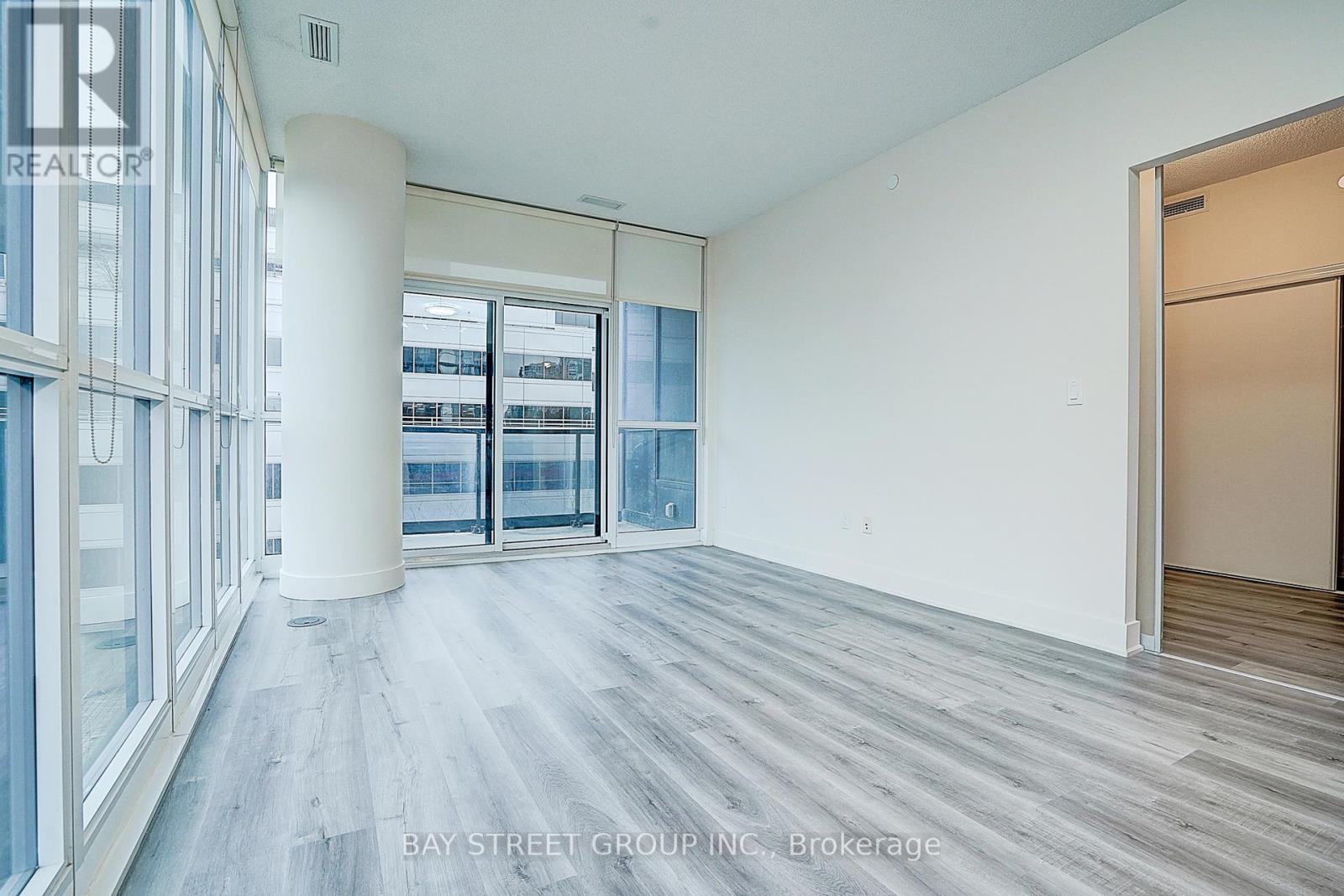 402 - 88 Sheppard Avenue E, Toronto, Ontario  M2N 0G9 - Photo 10 - C12540824