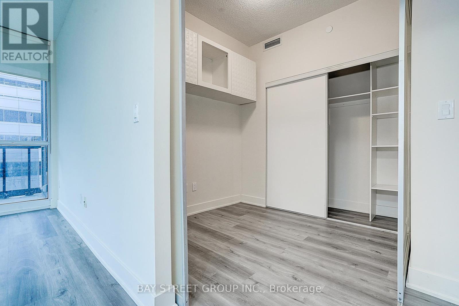 402 - 88 Sheppard Avenue E, Toronto, Ontario  M2N 0G9 - Photo 13 - C12540824