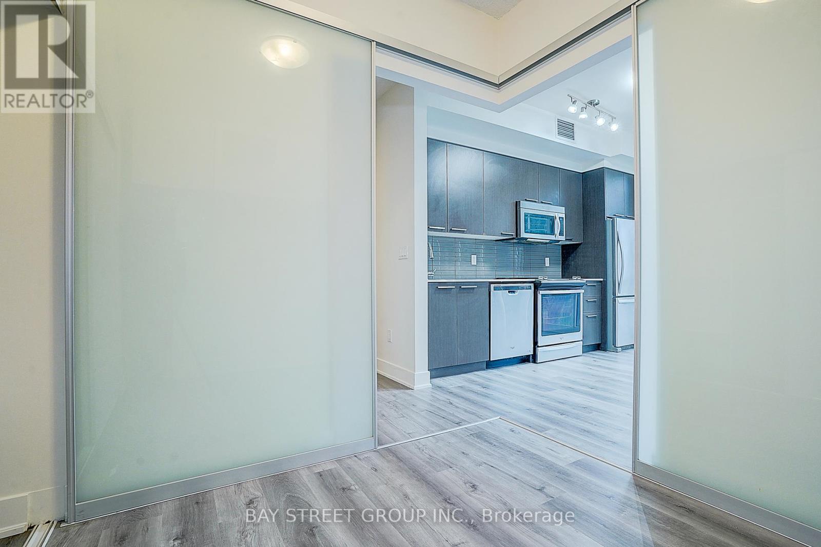 402 - 88 Sheppard Avenue E, Toronto, Ontario  M2N 0G9 - Photo 15 - C12540824