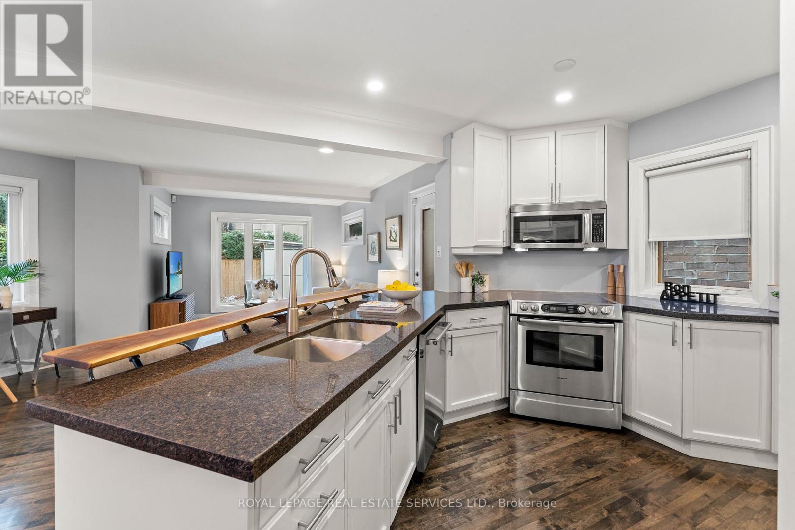 61 Braeside Road, Toronto, Ontario  M4N 1X9 - Photo 11 - C12540856