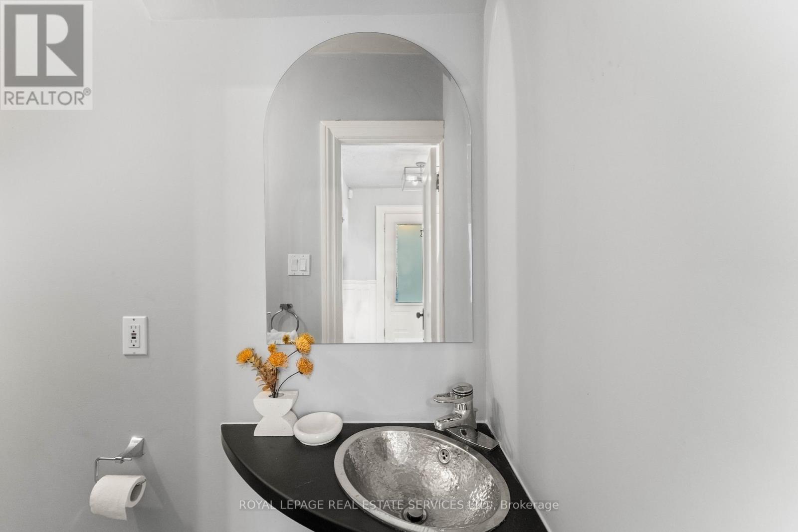 61 Braeside Road, Toronto, Ontario  M4N 1X9 - Photo 23 - C12540856