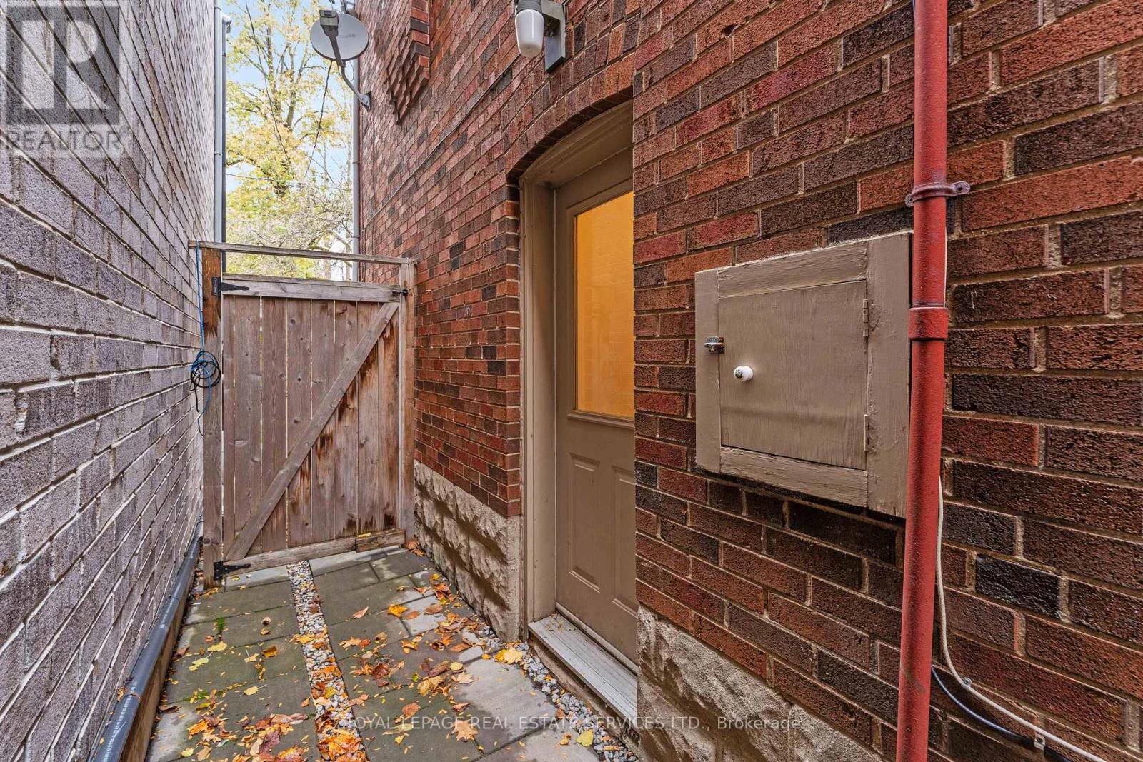 61 Braeside Road, Toronto, Ontario  M4N 1X9 - Photo 49 - C12540856