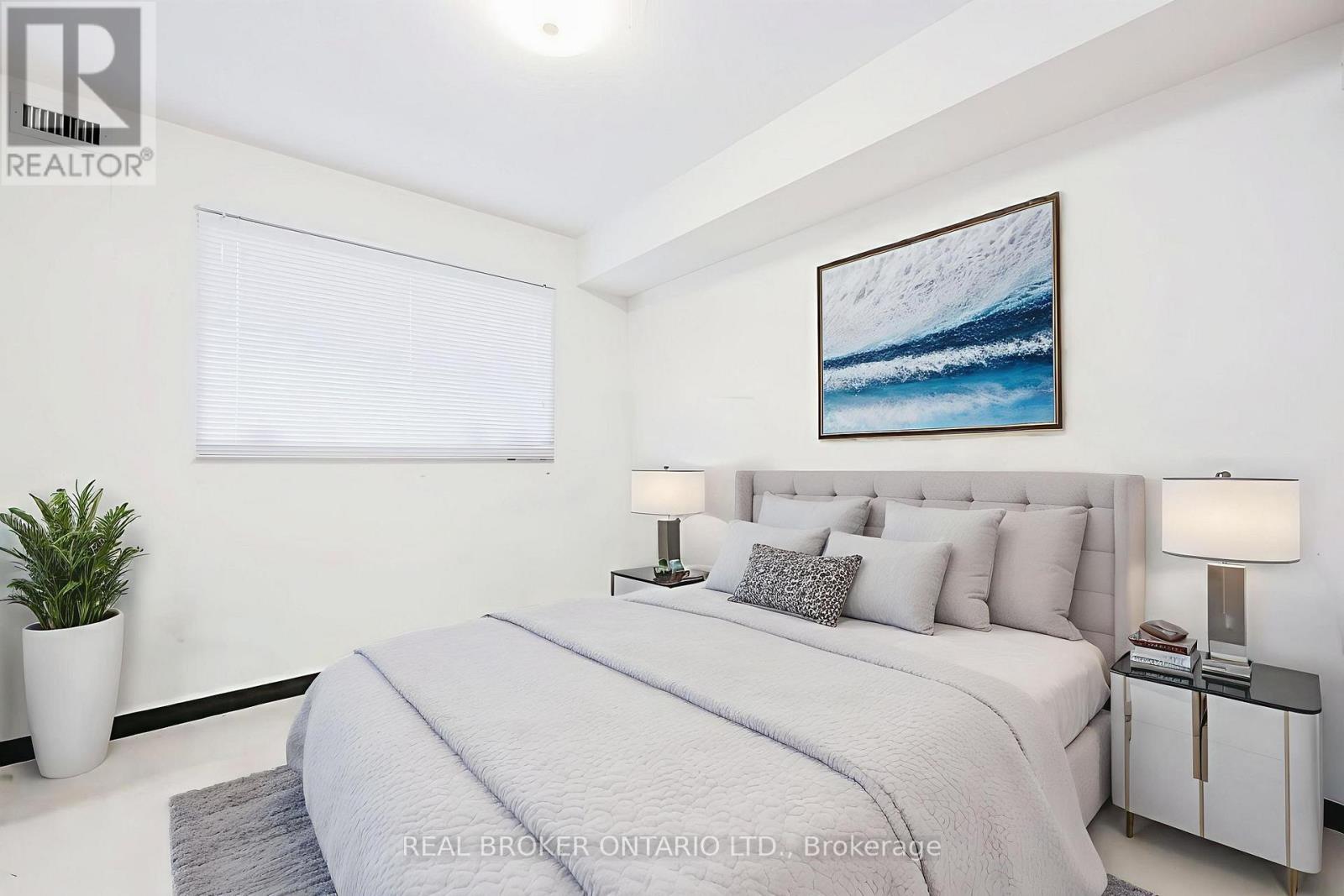 601 - 1720 Eglinton Avenue E, Toronto, Ontario  M4A 2X8 - Photo 15 - C12540866