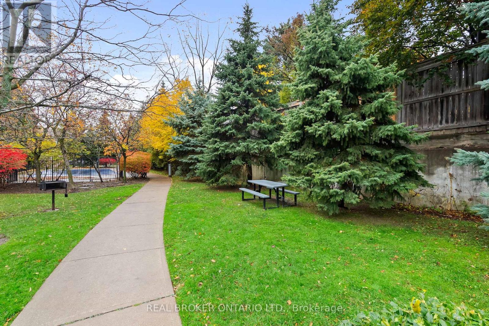 601 - 1720 Eglinton Avenue E, Toronto, Ontario  M4A 2X8 - Photo 31 - C12540866