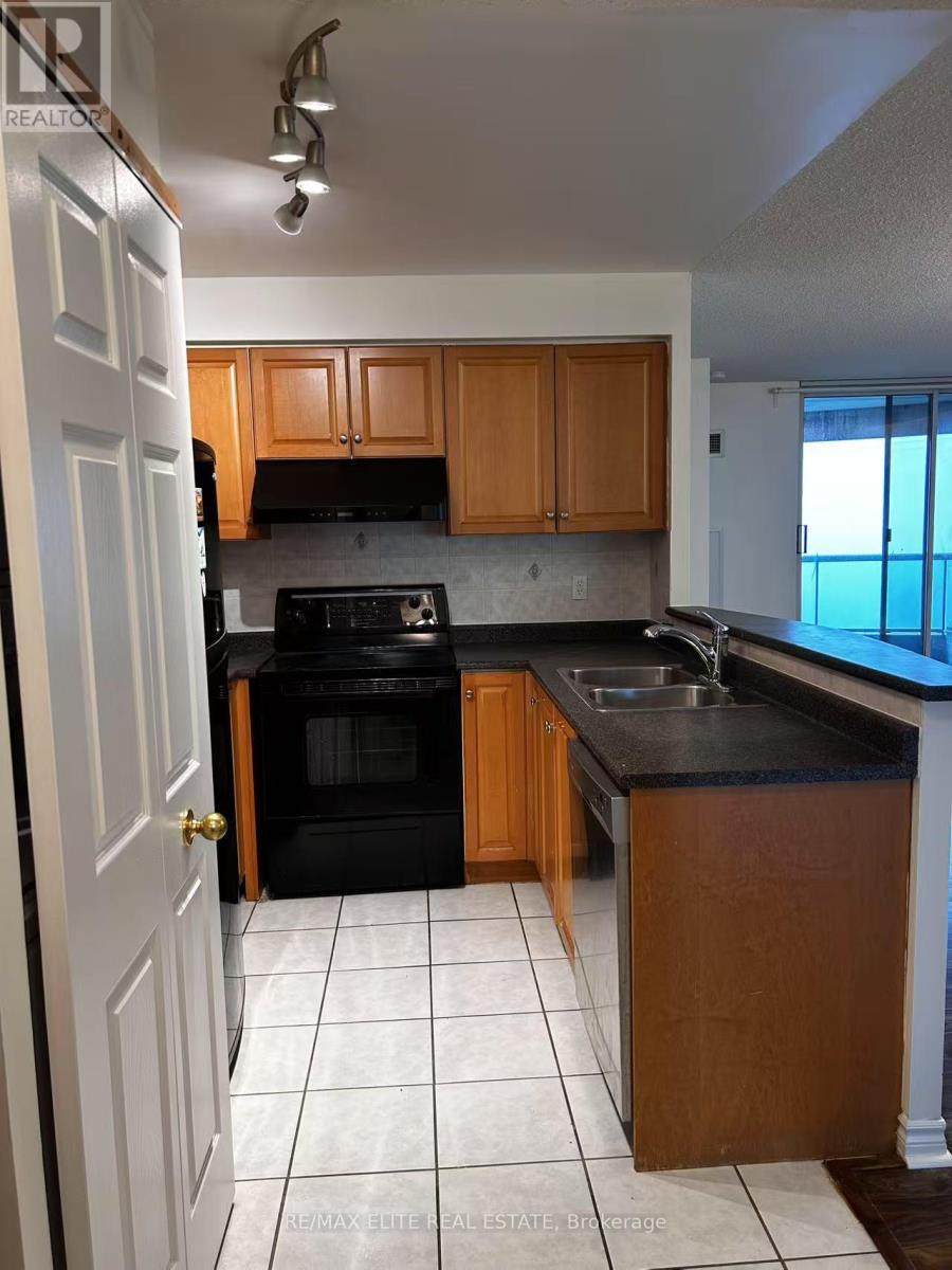 1805 - 7 Lorraine Drive, Toronto, Ontario  M2N 7H2 - Photo 2 - C12540872