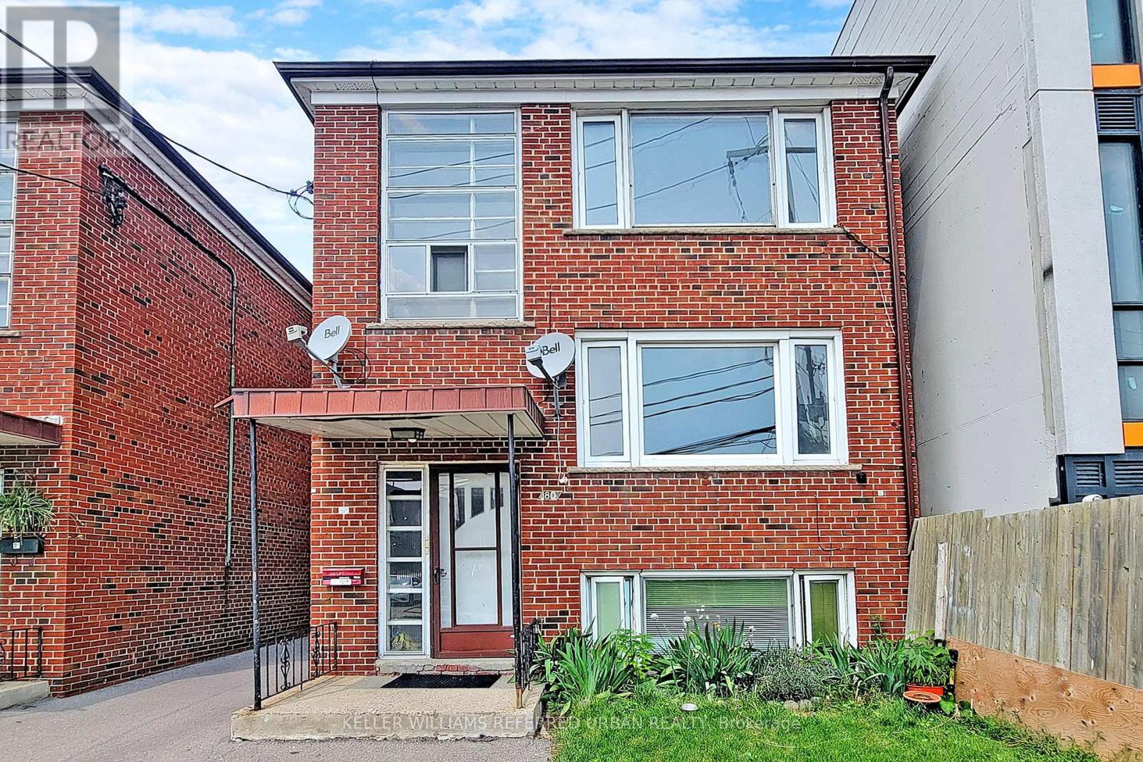 80 Lanark Avenue, Toronto, Ontario  M6E 2G4 - Photo 3 - C12540886