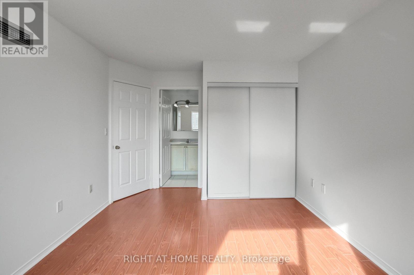 807 - 1 Pemberton Avenue, Toronto, Ontario  M2M 4L9 - Photo 16 - C12540902