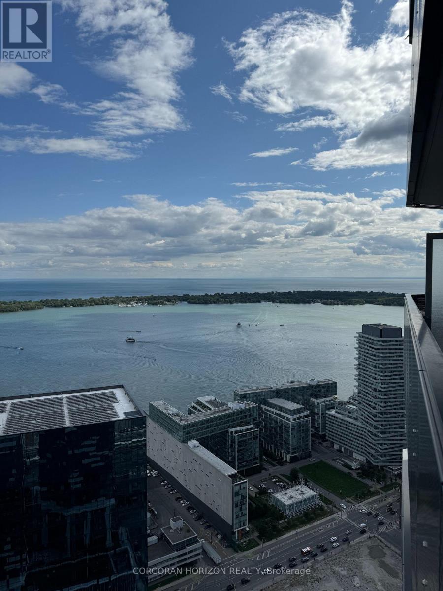 5708 - 55 Cooper Street, Toronto, Ontario  M5G 0G1 - Photo 15 - C12540916