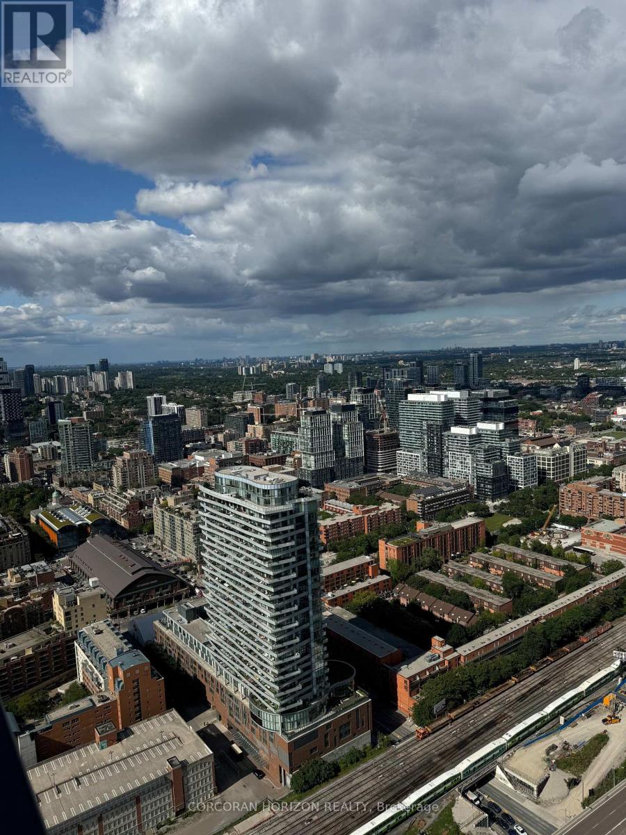 5708 - 55 Cooper Street, Toronto, Ontario  M5G 0G1 - Photo 17 - C12540916