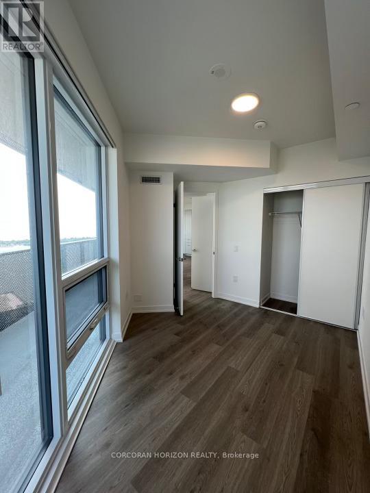 5708 - 55 Cooper Street, Toronto, Ontario  M5G 0G1 - Photo 7 - C12540916