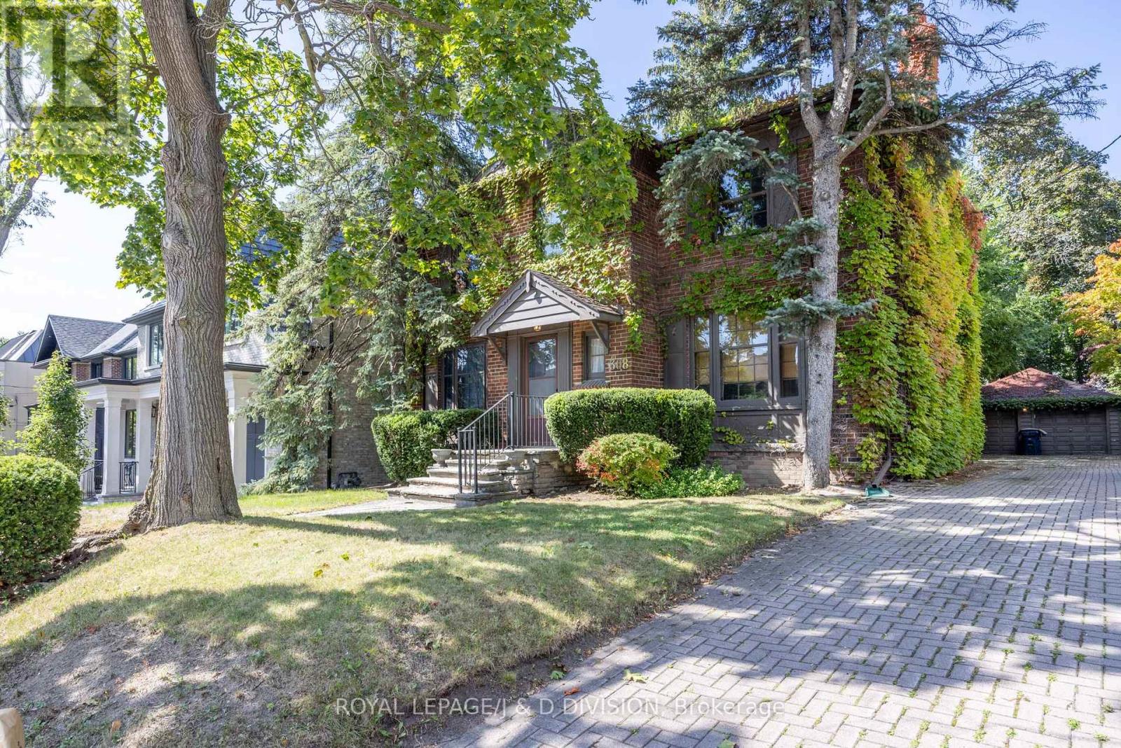 308 ORIOLE PARKWAY, Toronto, Ontario