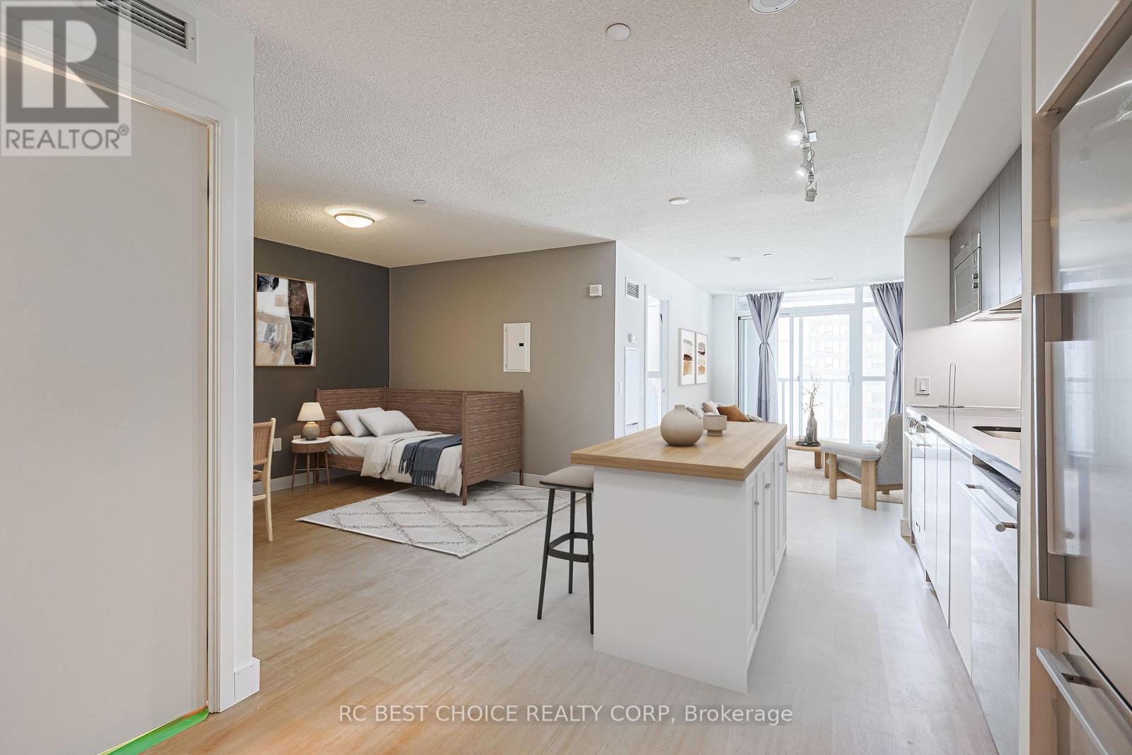 616 - 75 QUEENS WHARF ROAD, Toronto, Ontario