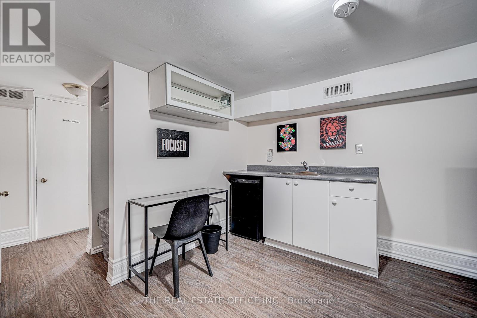 591 Wellington Street W, Toronto, Ontario  M5V 1G3 - Photo 28 - C12541012