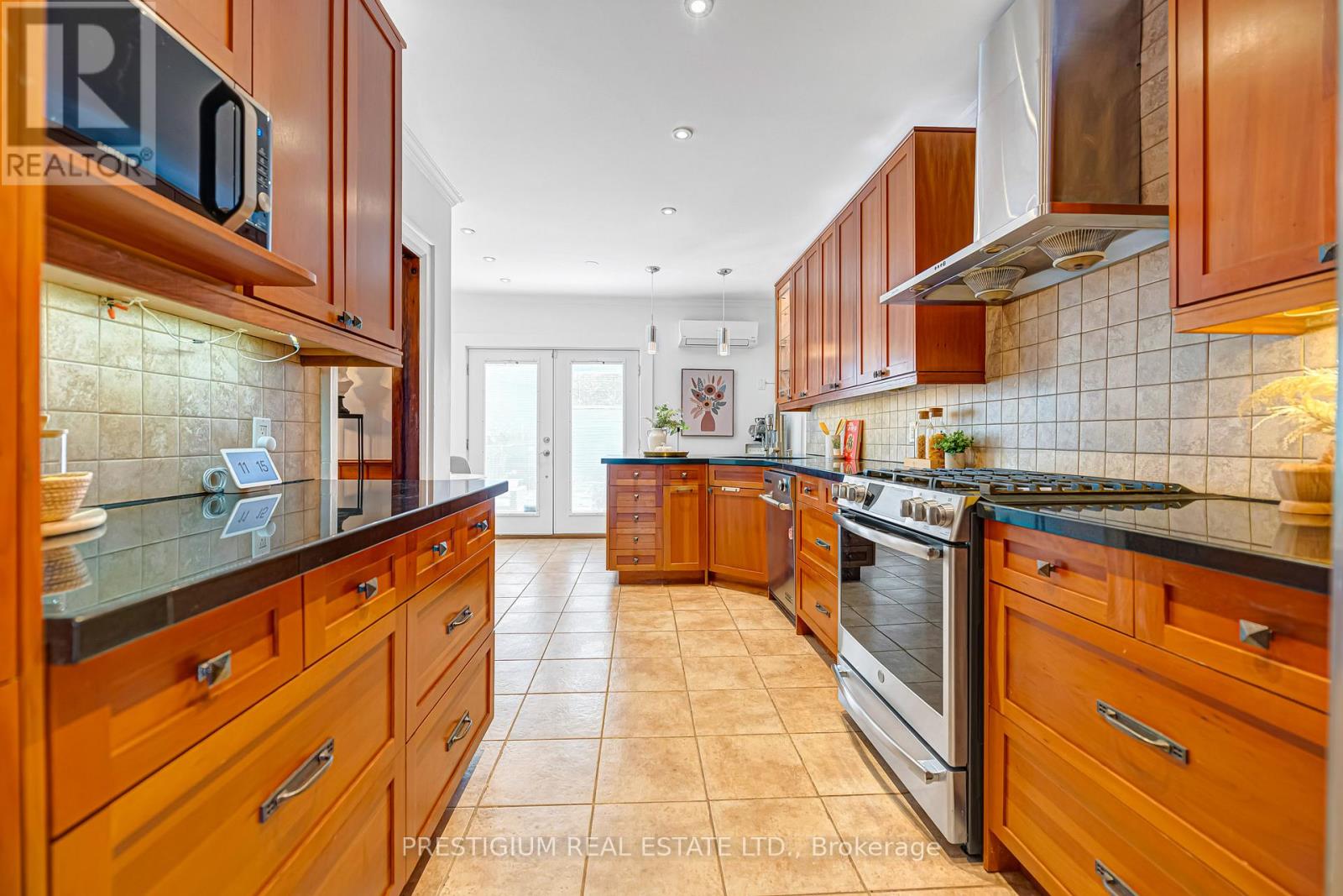 163 Deloraine Avenue, Toronto, Ontario  M5M 2B1 - Photo 13 - C12541016