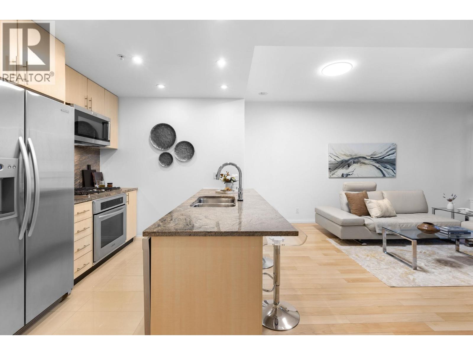 807 1211 Melville Street, Vancouver, British Columbia  V6E 0A7 - Photo 7 - R3066859