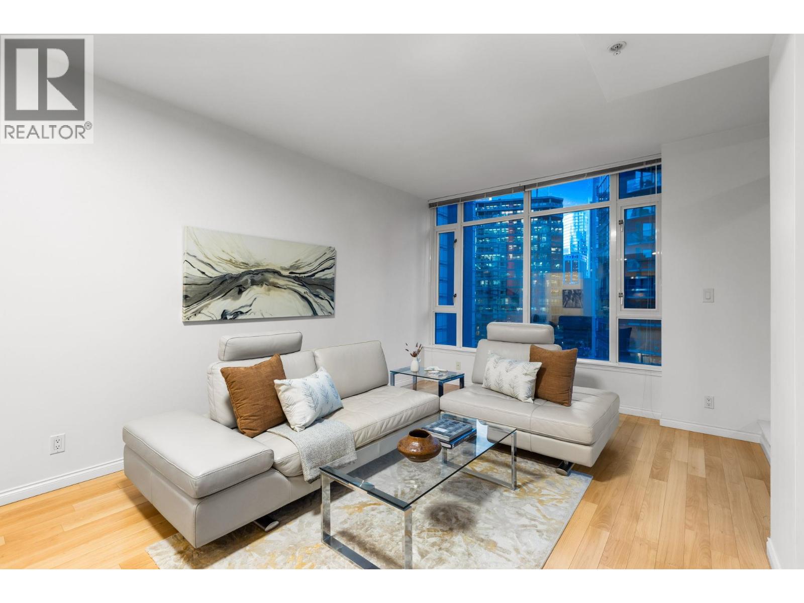 807 1211 Melville Street, Vancouver, British Columbia  V6E 0A7 - Photo 4 - R3066859