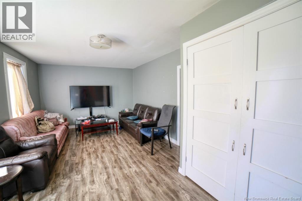1030 Riverside Drive, Bathurst, New Brunswick  E2A 2M7 - Photo 11 - NB129603