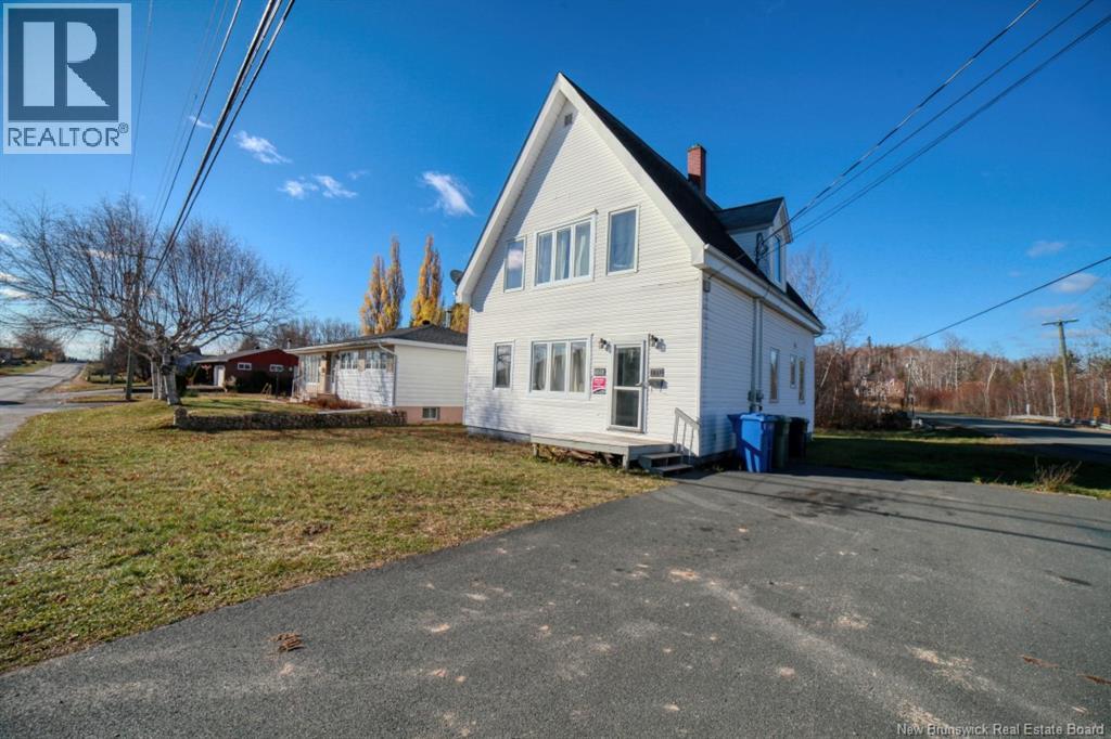 1030 Riverside Drive, Bathurst, New Brunswick  E2A 2M7 - Photo 12 - NB129603