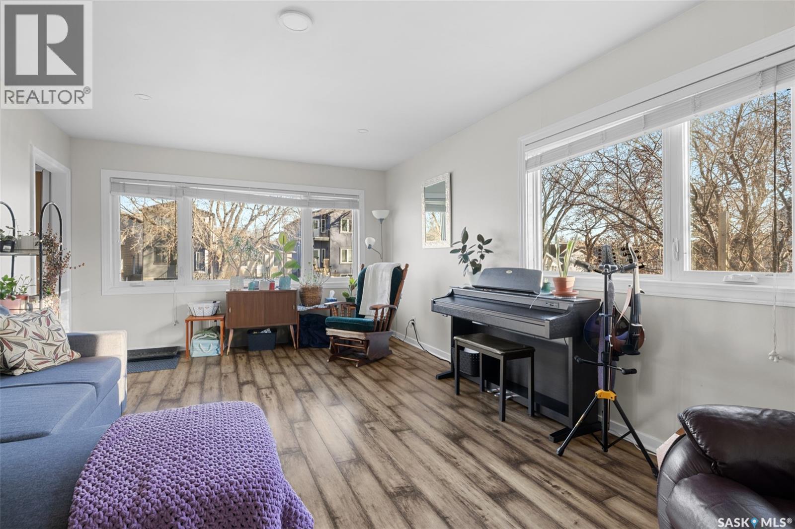 2724 Mcdonald Street, Regina, Saskatchewan  S4N 2Z8 - Photo 3 - SK023969