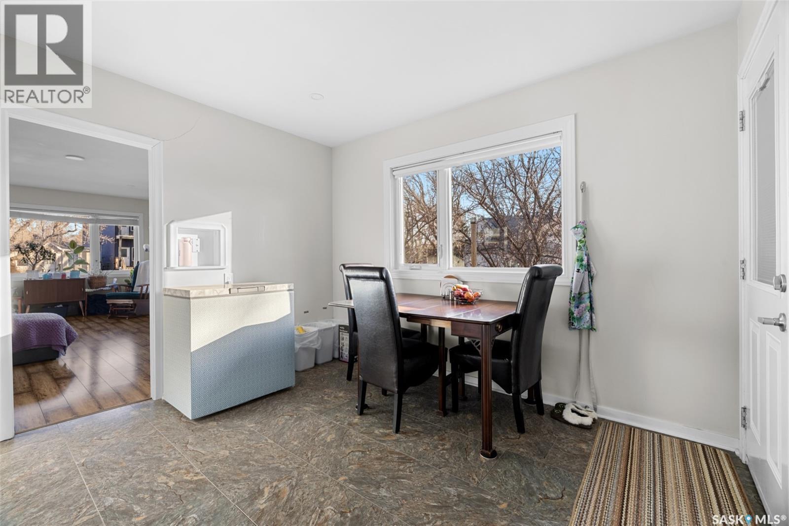 2724 Mcdonald Street, Regina, Saskatchewan  S4N 2Z8 - Photo 5 - SK023969