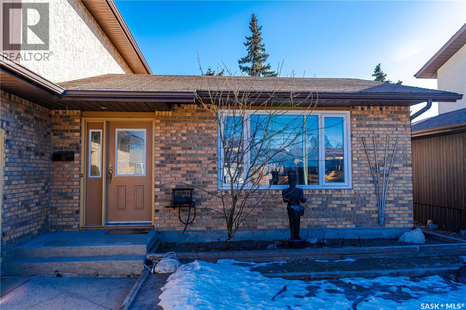 2243 Mahony Crescent, Regina, Saskatchewan  S4V 1B3 - Photo 3 - SK023954