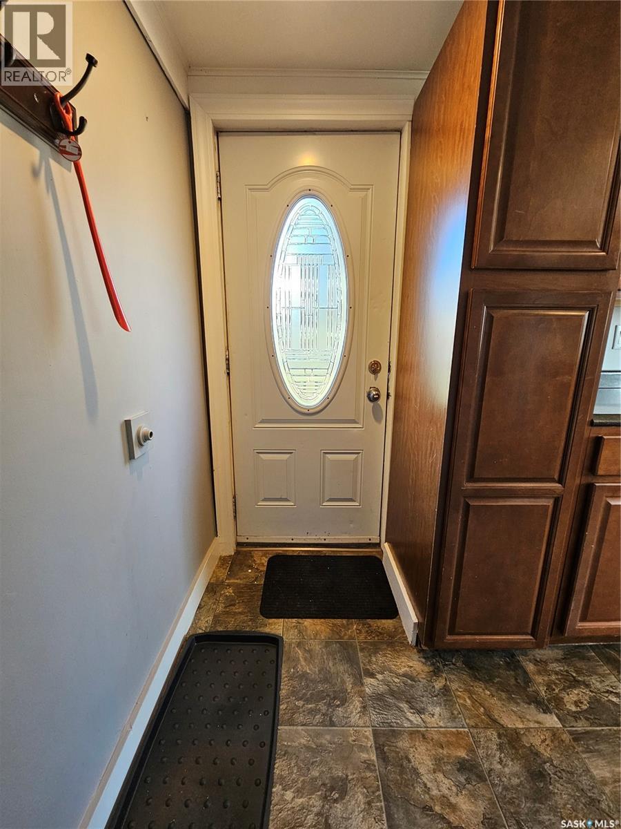 503 Souris Avenue E, Carlyle, Saskatchewan  S0C 0R0 - Photo 18 - SK023931