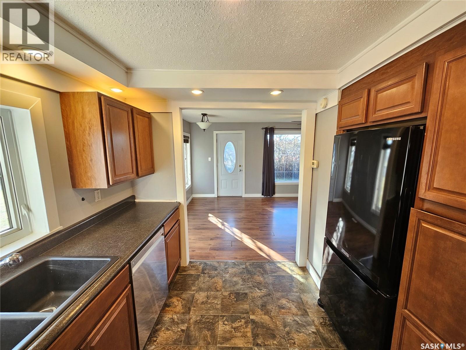 503 Souris Avenue E, Carlyle, Saskatchewan  S0C 0R0 - Photo 28 - SK023931