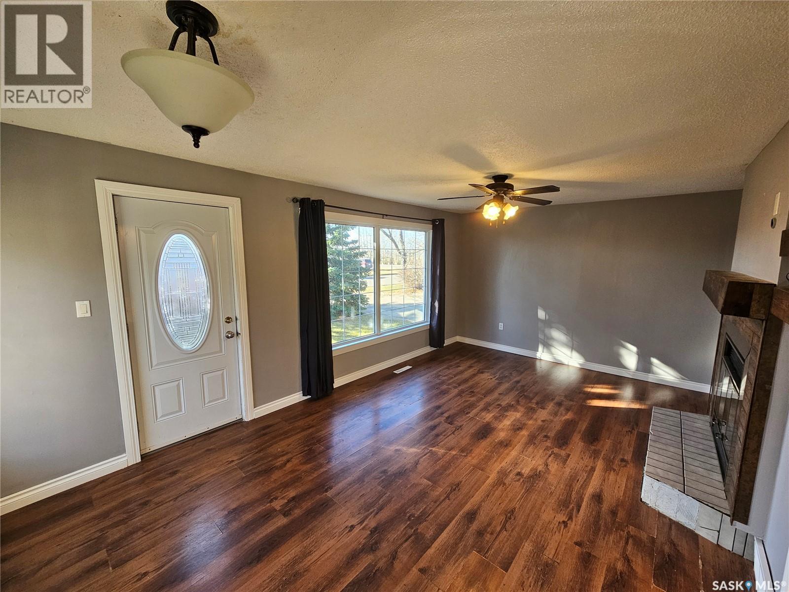 503 Souris Avenue E, Carlyle, Saskatchewan  S0C 0R0 - Photo 30 - SK023931