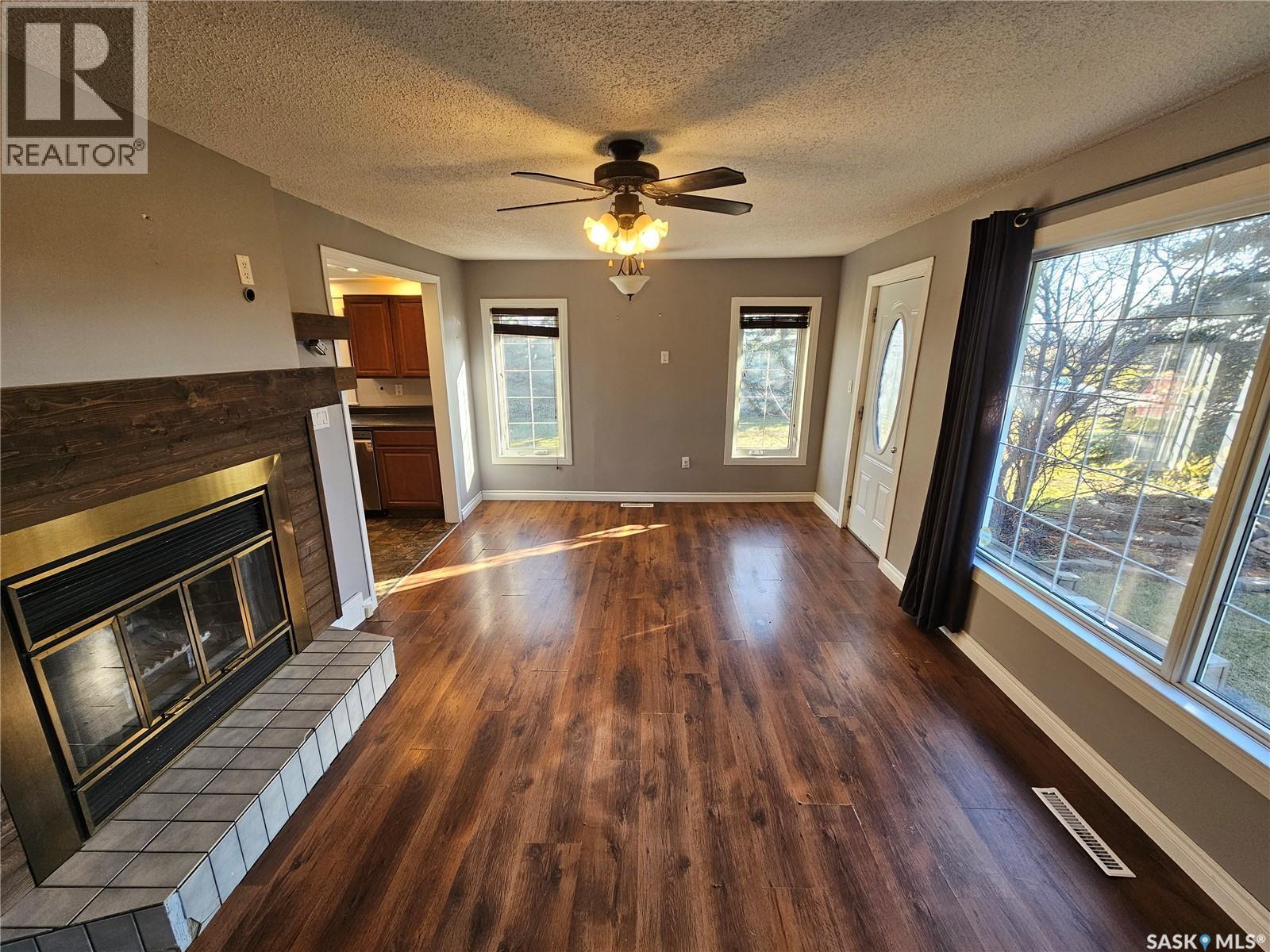 503 Souris Avenue E, Carlyle, Saskatchewan  S0C 0R0 - Photo 33 - SK023931