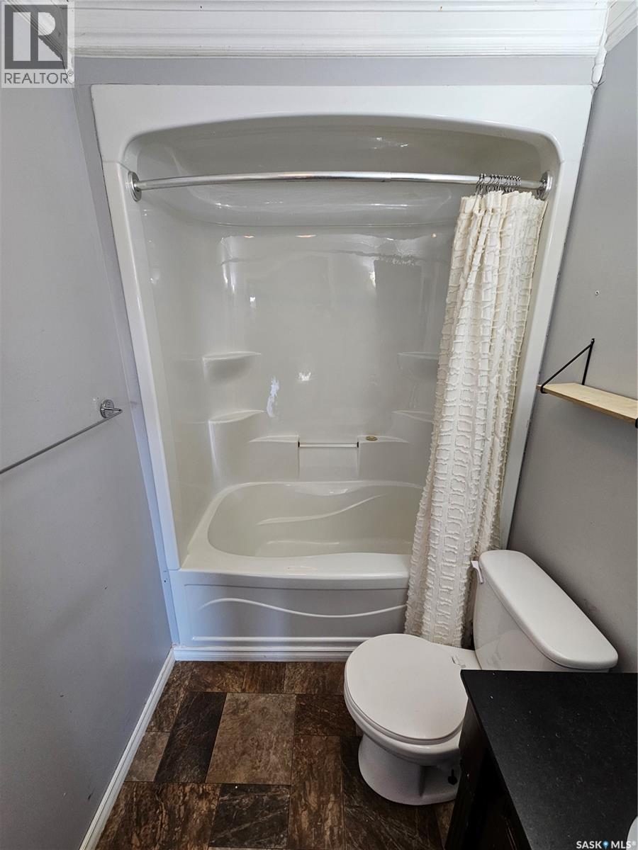 503 Souris Avenue E, Carlyle, Saskatchewan  S0C 0R0 - Photo 36 - SK023931