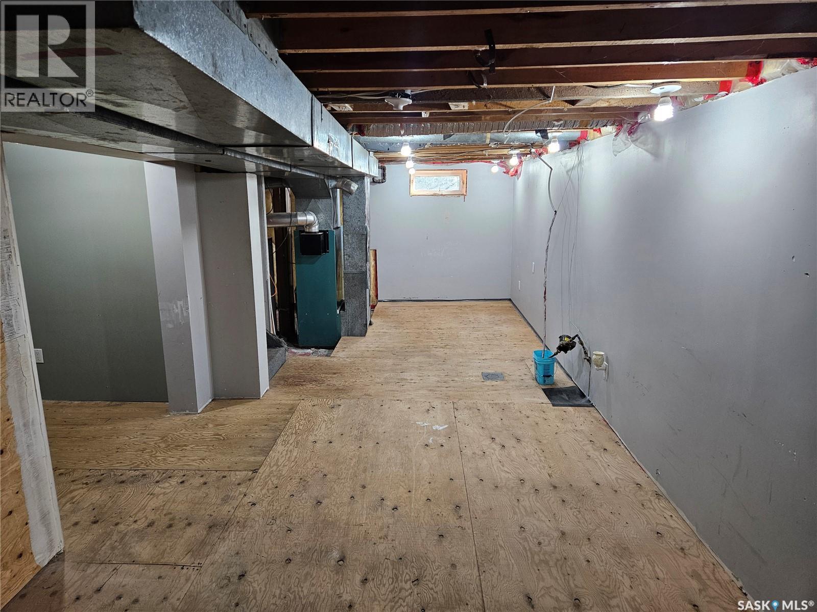 503 Souris Avenue E, Carlyle, Saskatchewan  S0C 0R0 - Photo 43 - SK023931