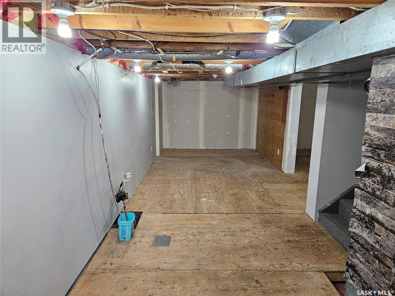 503 Souris Avenue E, Carlyle, Saskatchewan  S0C 0R0 - Photo 44 - SK023931