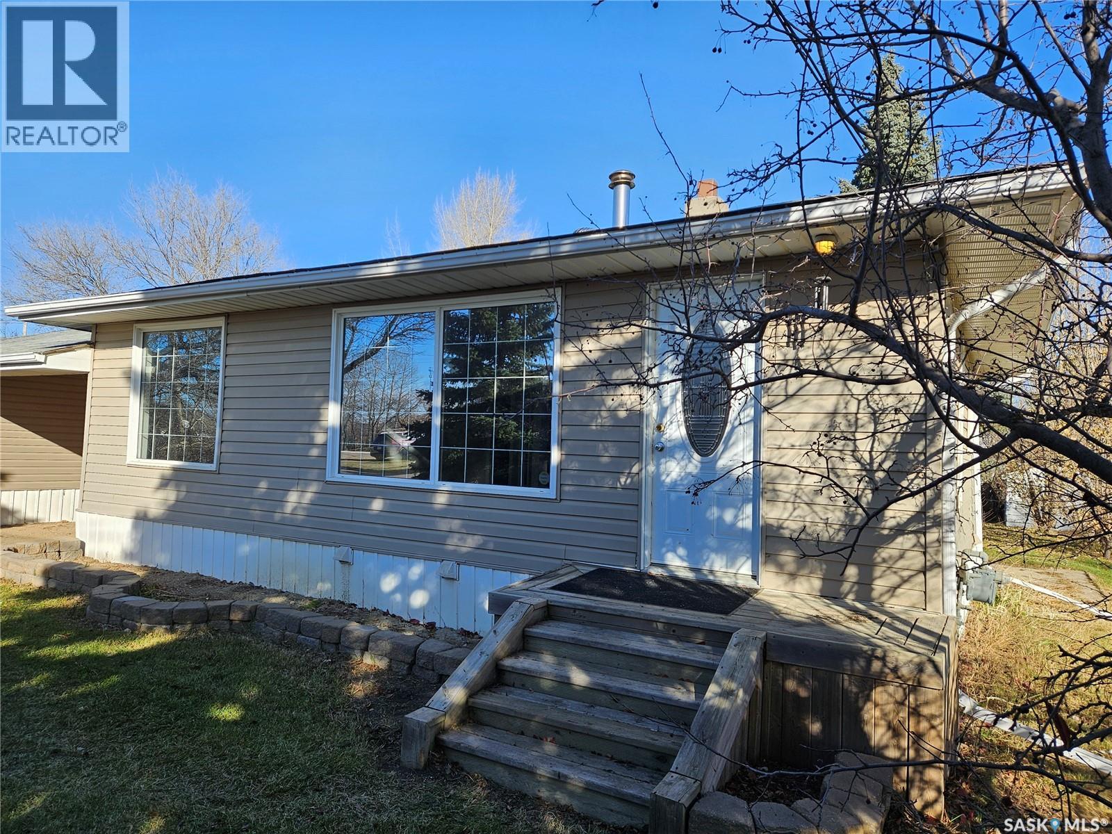 503 Souris Avenue E, Carlyle, Saskatchewan  S0C 0R0 - Photo 6 - SK023931