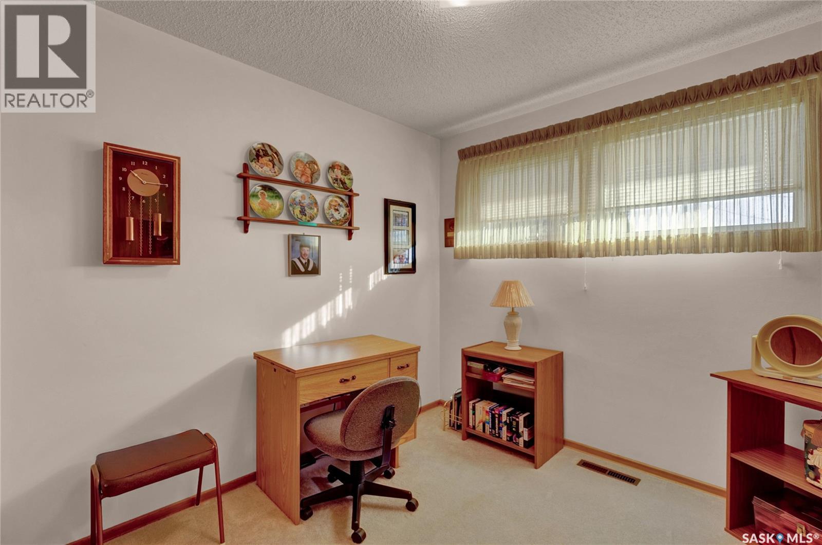 25 Cameron Crescent, Regina, Saskatchewan  S4S 2X1 - Photo 14 - SK023886