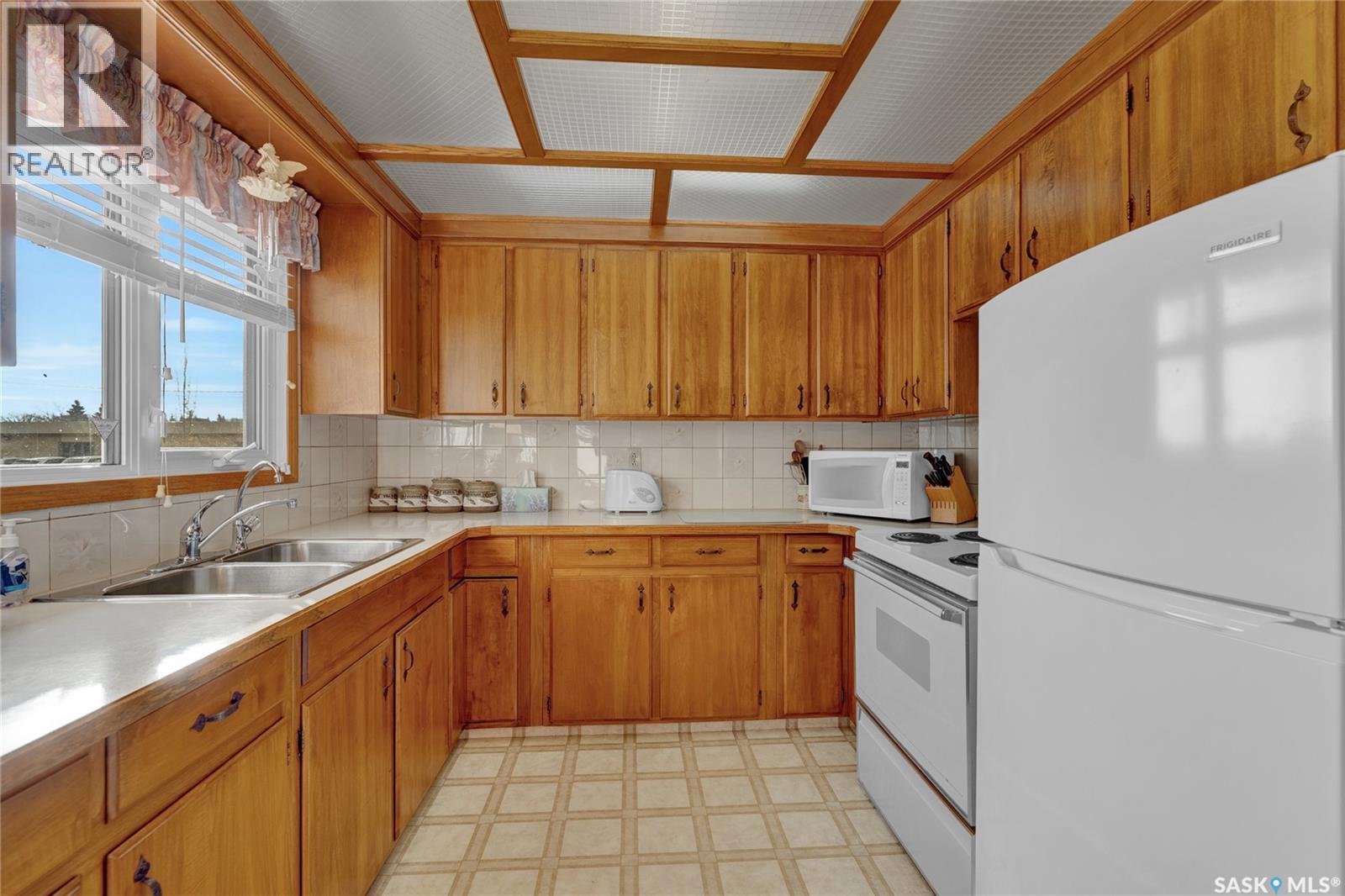 25 Cameron Crescent, Regina, Saskatchewan  S4S 2X1 - Photo 7 - SK023886