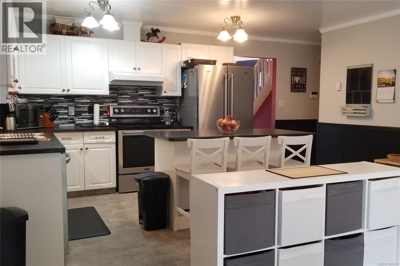 824 Springbok Rd, Campbell River, British Columbia  V9W 7M3 - Photo 12 - 1020346